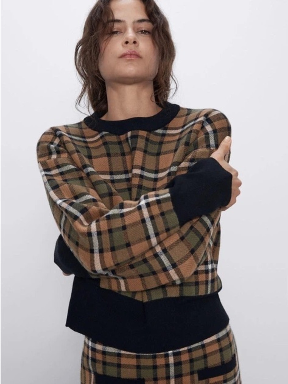 Zara Plaid Crewneck Sweater in Camel and Olive